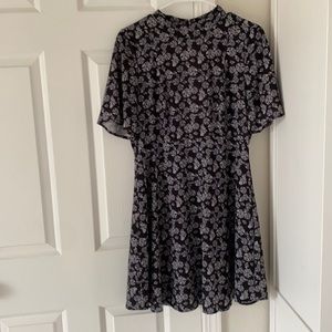 Babydoll Patterned dress